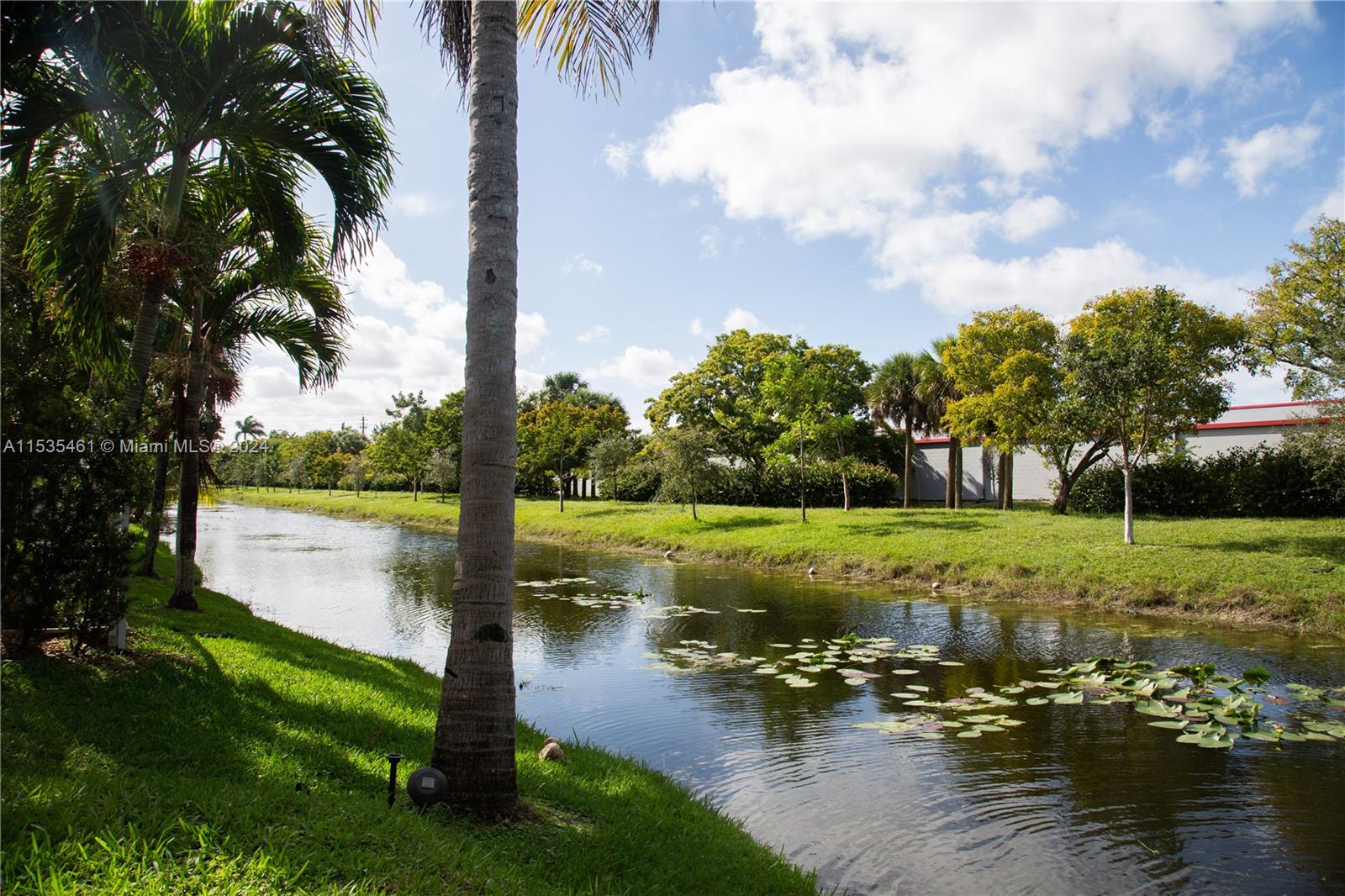 THE LANDINGS - Residential Lease