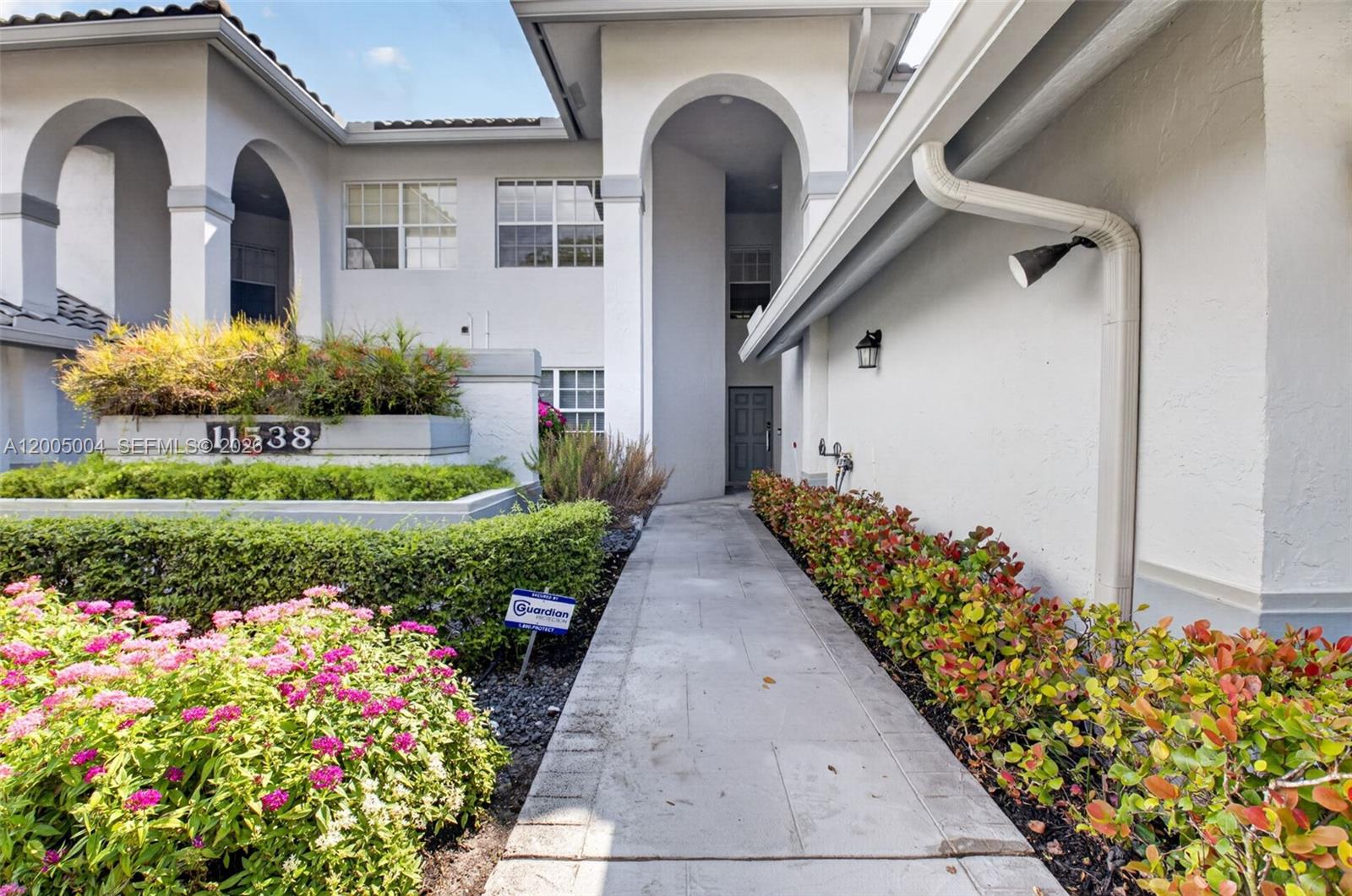 BRIARWOOD @ INDIAN SPRINGS - Residential