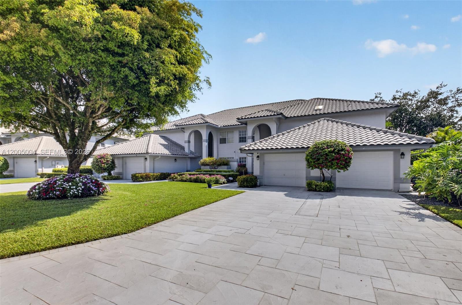 BRIARWOOD @ INDIAN SPRINGS - Residential