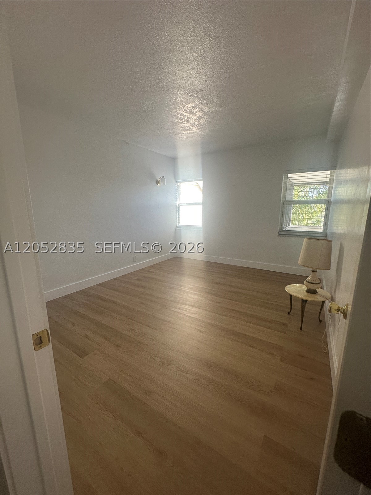 KEN-DADE CONDO - Residential Lease