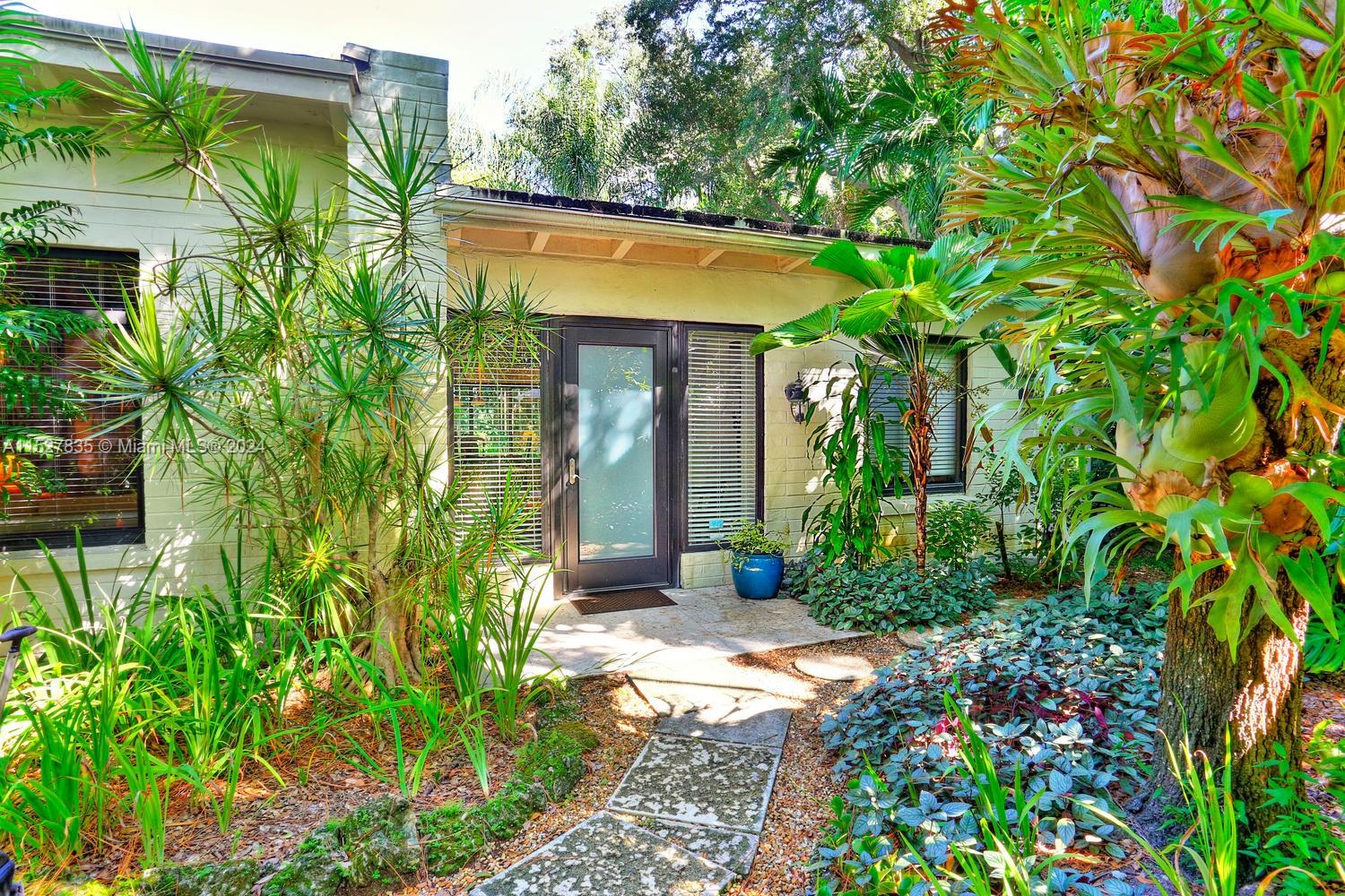 BISCAYNE PARK TERR - Residential Lease