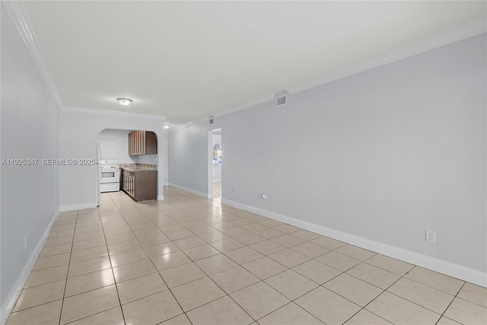 OLAS AZULES CONDO - Residential Lease