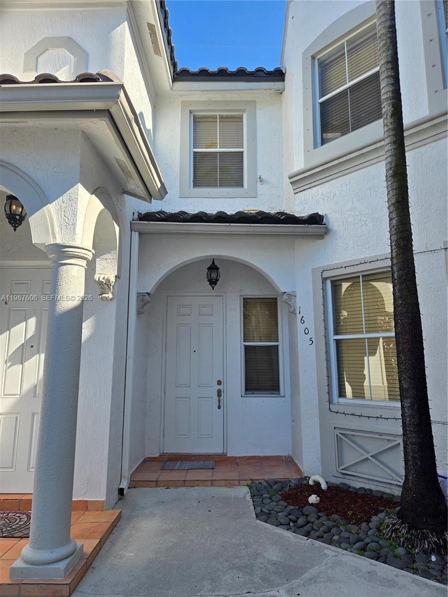 Motivated seller!!!! Lovely two-story villa in the heart of Doral. Four bedrooms and 2 1/2 bathrooms with LARGE back yard. Close to nice shopping malls, main highways and A+ schools. It won't last!
