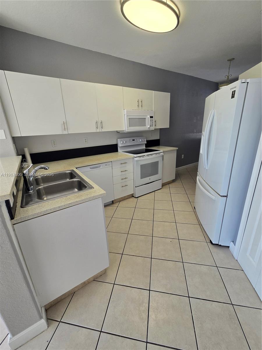 COSTA LINDA CONDO - Residential