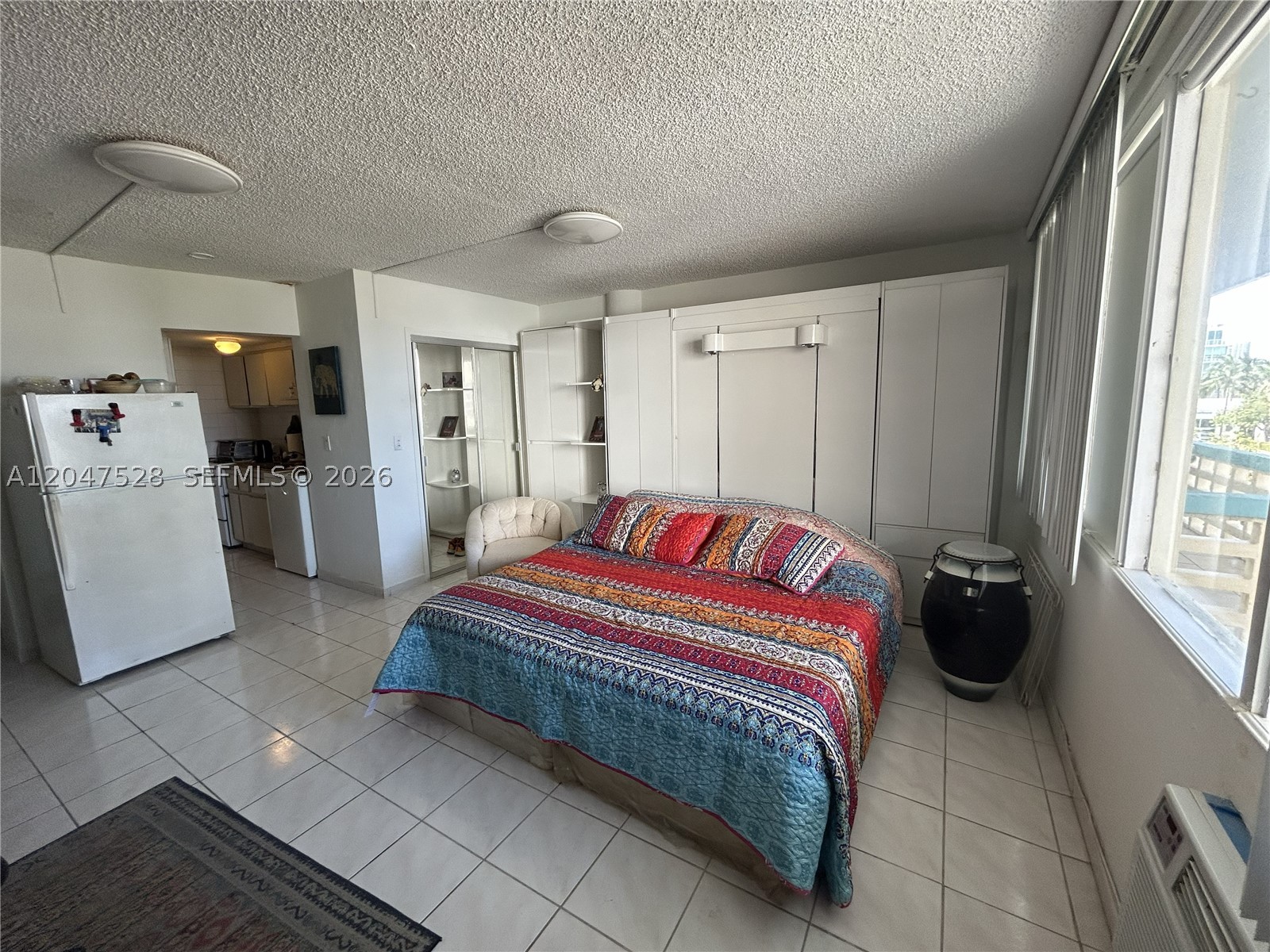 Charming semi-furnished studio in the heart of Miami Beach, located on desirable Indian Creek Drive. This cozy and well-maintained unit offers a comfortable living space with utilities included (water and electricity), providing convenience and peace of mind. Ideally situated just minutes from the beach, restaurants, shopping, and public transportation.