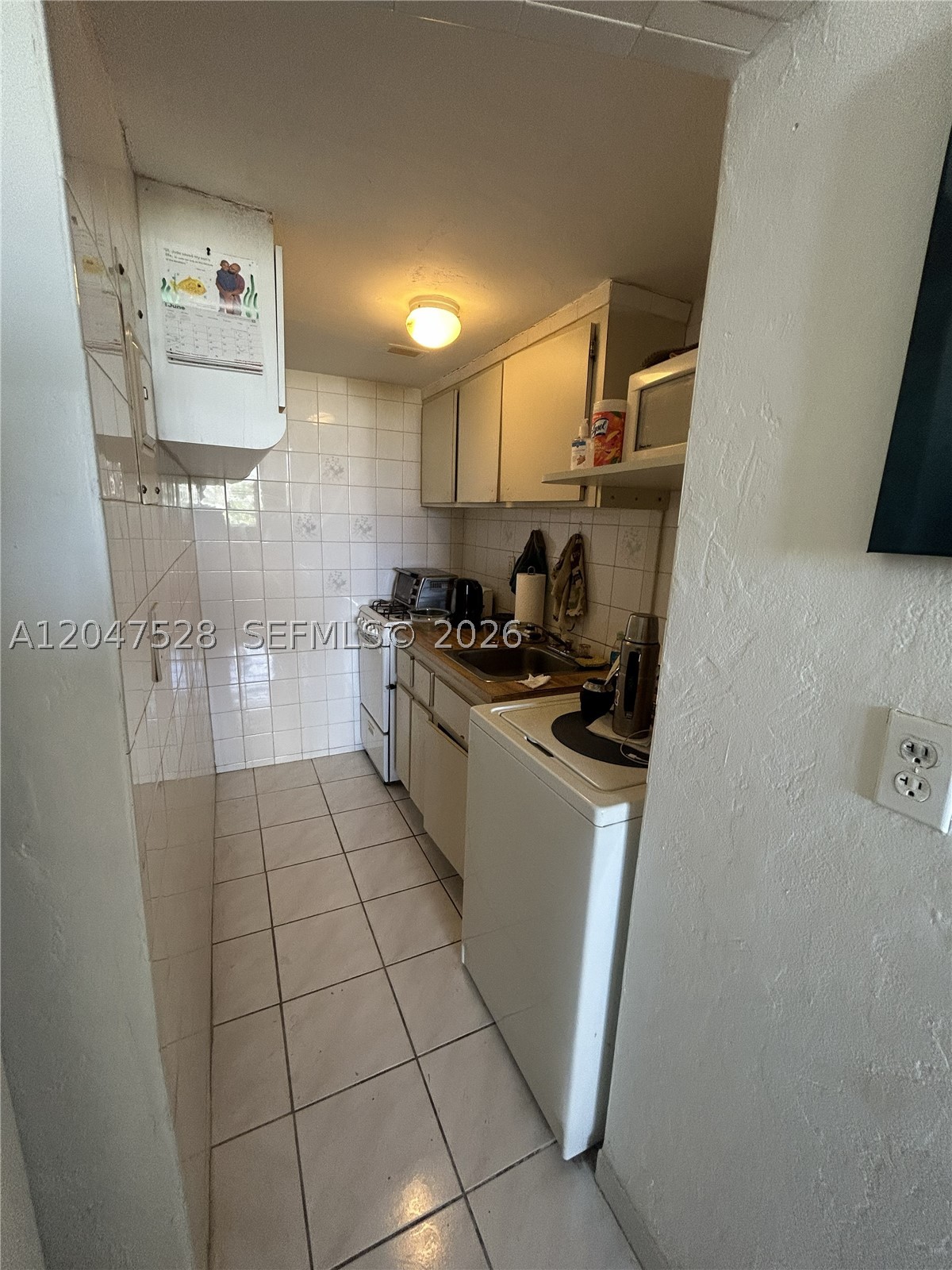 AMD PL OF 2ND OCEAN FRONT - Residential Lease