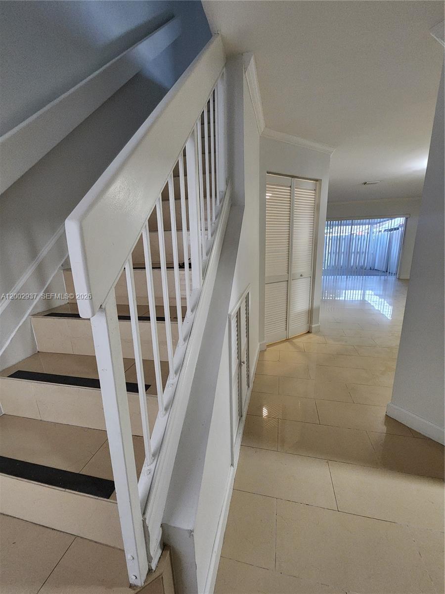 SUNSET HARBOUR SEC IV - Residential Lease