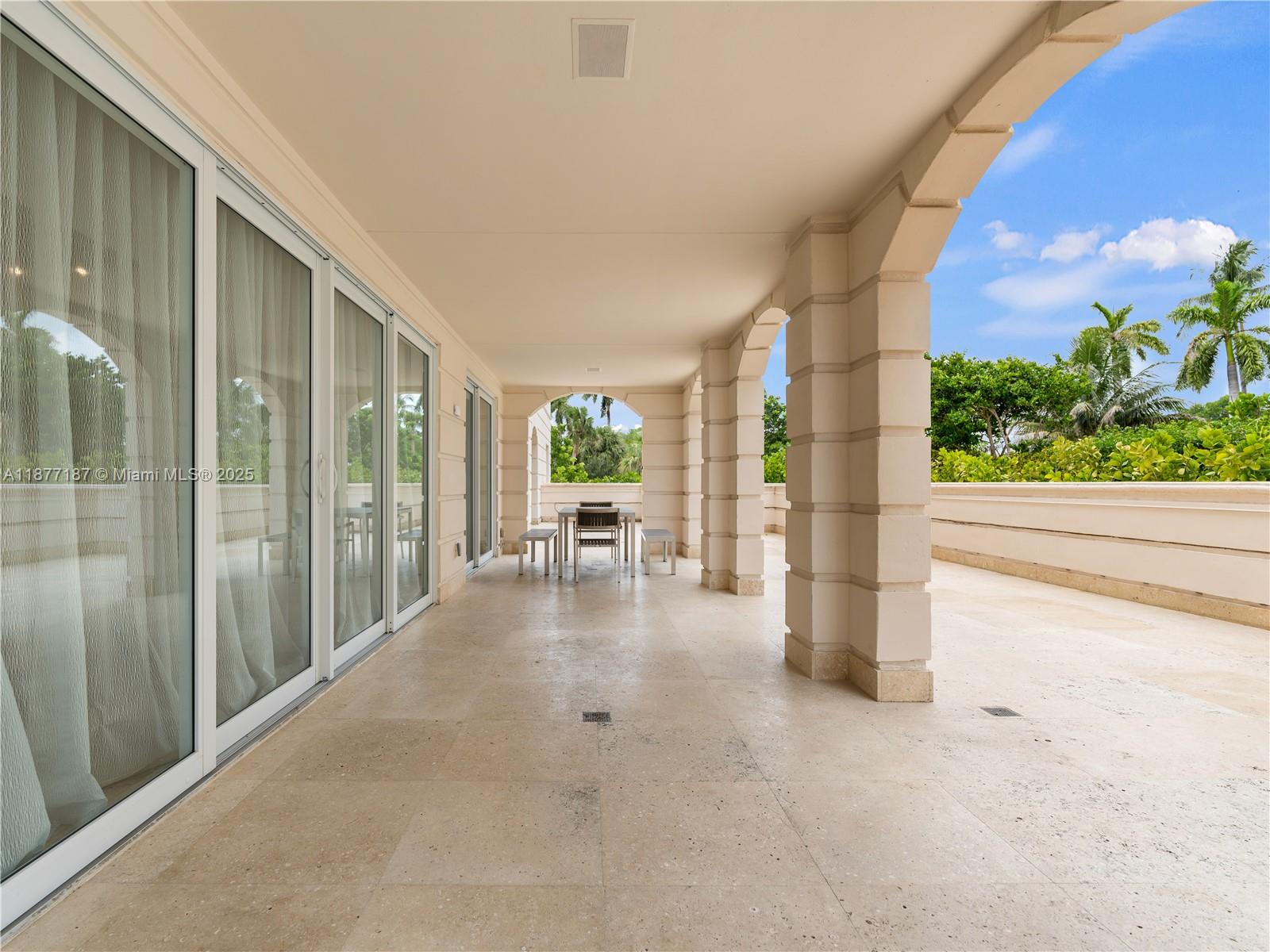 OCEANSIDE AT FISHER ISLAN - Residential