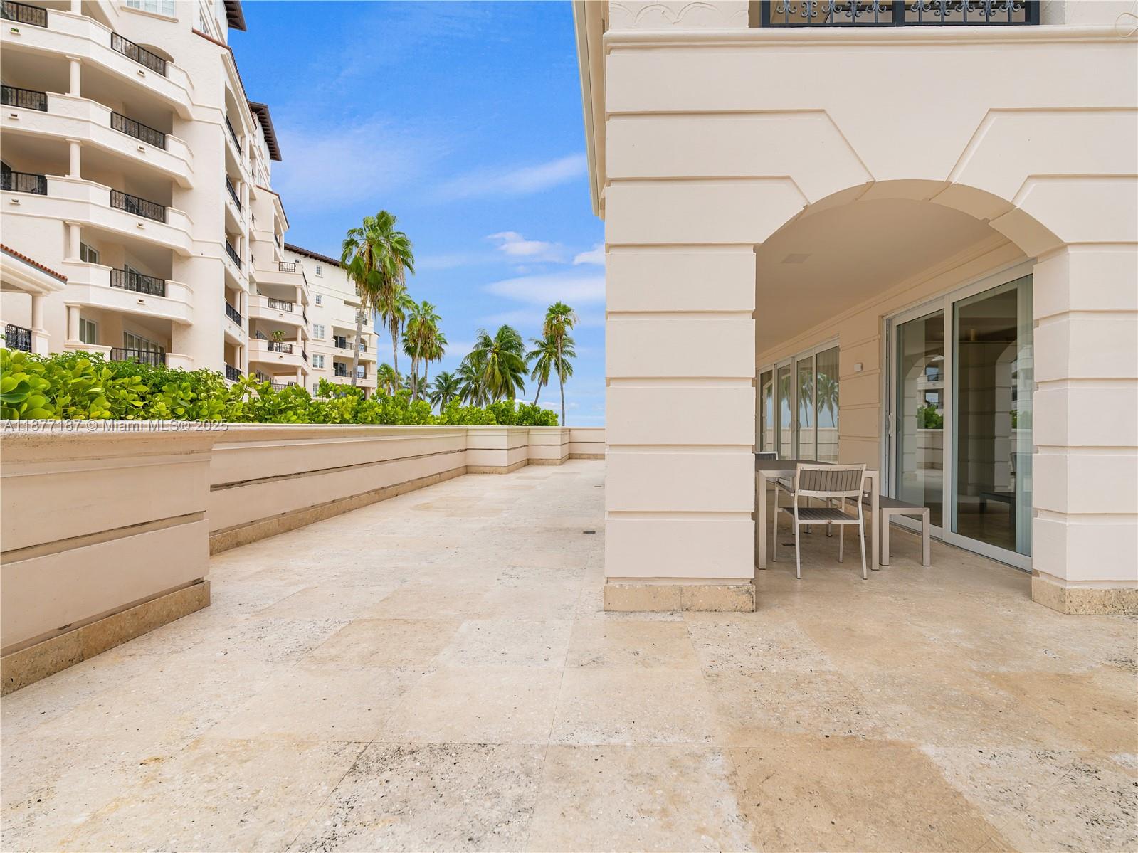 OCEANSIDE AT FISHER ISLAN - Residential