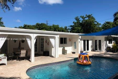 SKY LAKE - Residential Lease