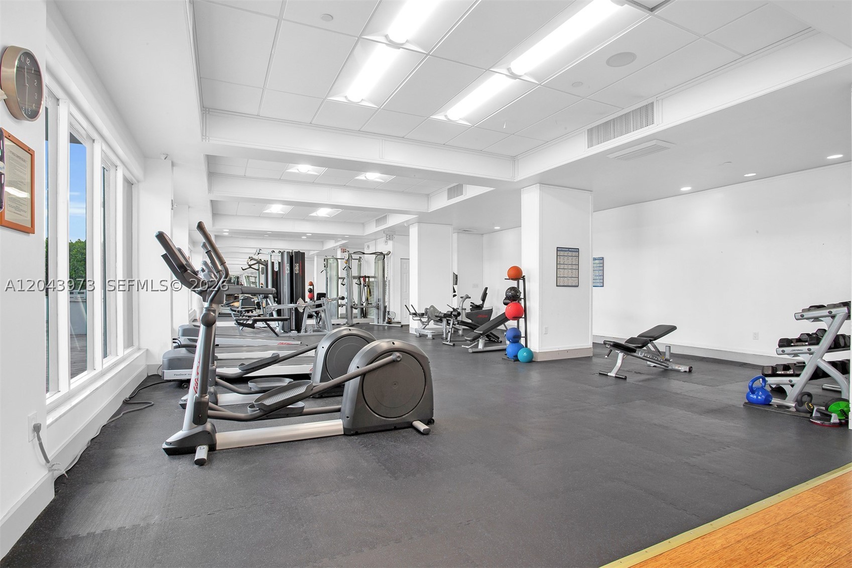 ADMIRALS PORT CONDO WEST - Residential