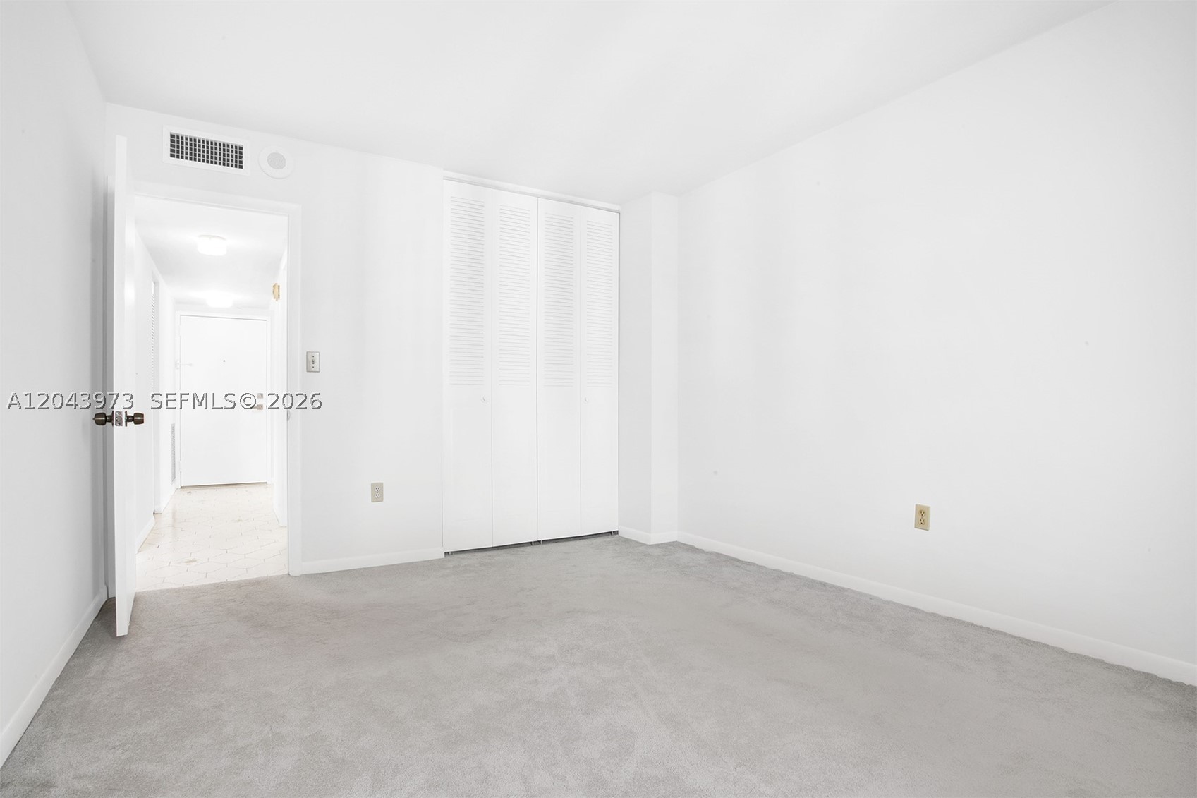 ADMIRALS PORT CONDO WEST - Residential