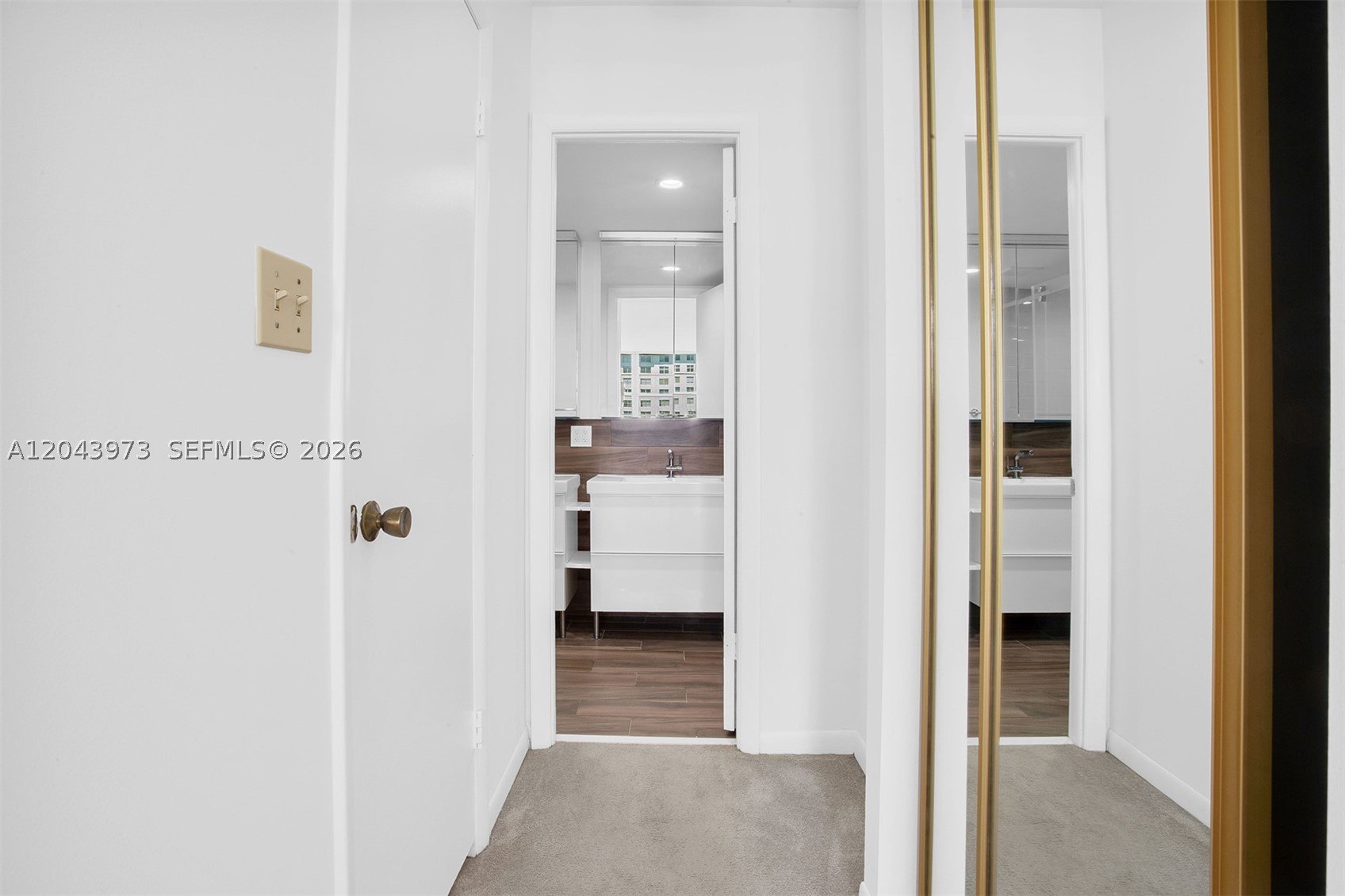 ADMIRALS PORT CONDO WEST - Residential
