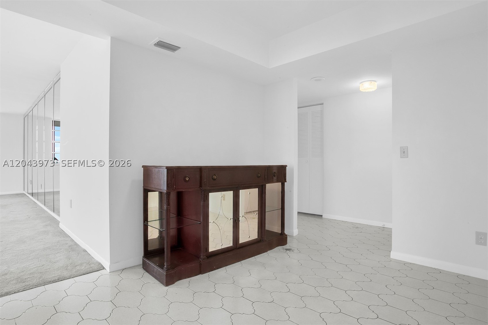 ADMIRALS PORT CONDO WEST - Residential