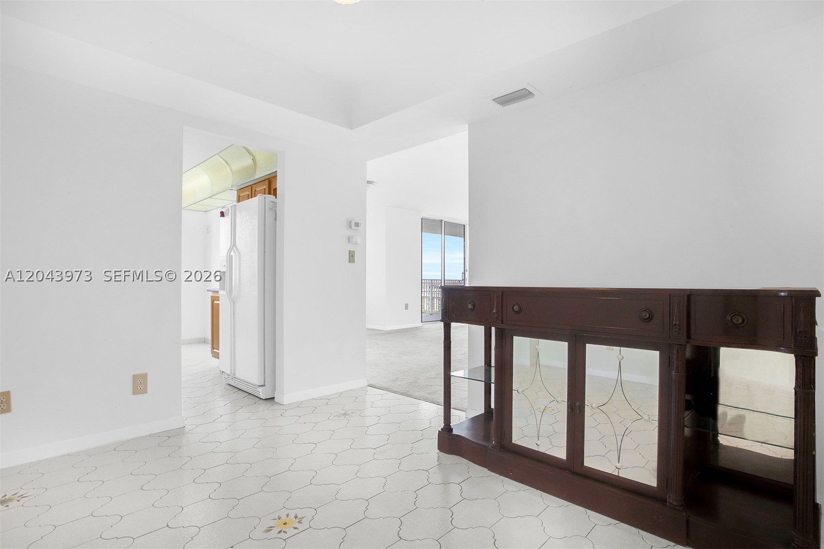 ADMIRALS PORT CONDO WEST - Residential