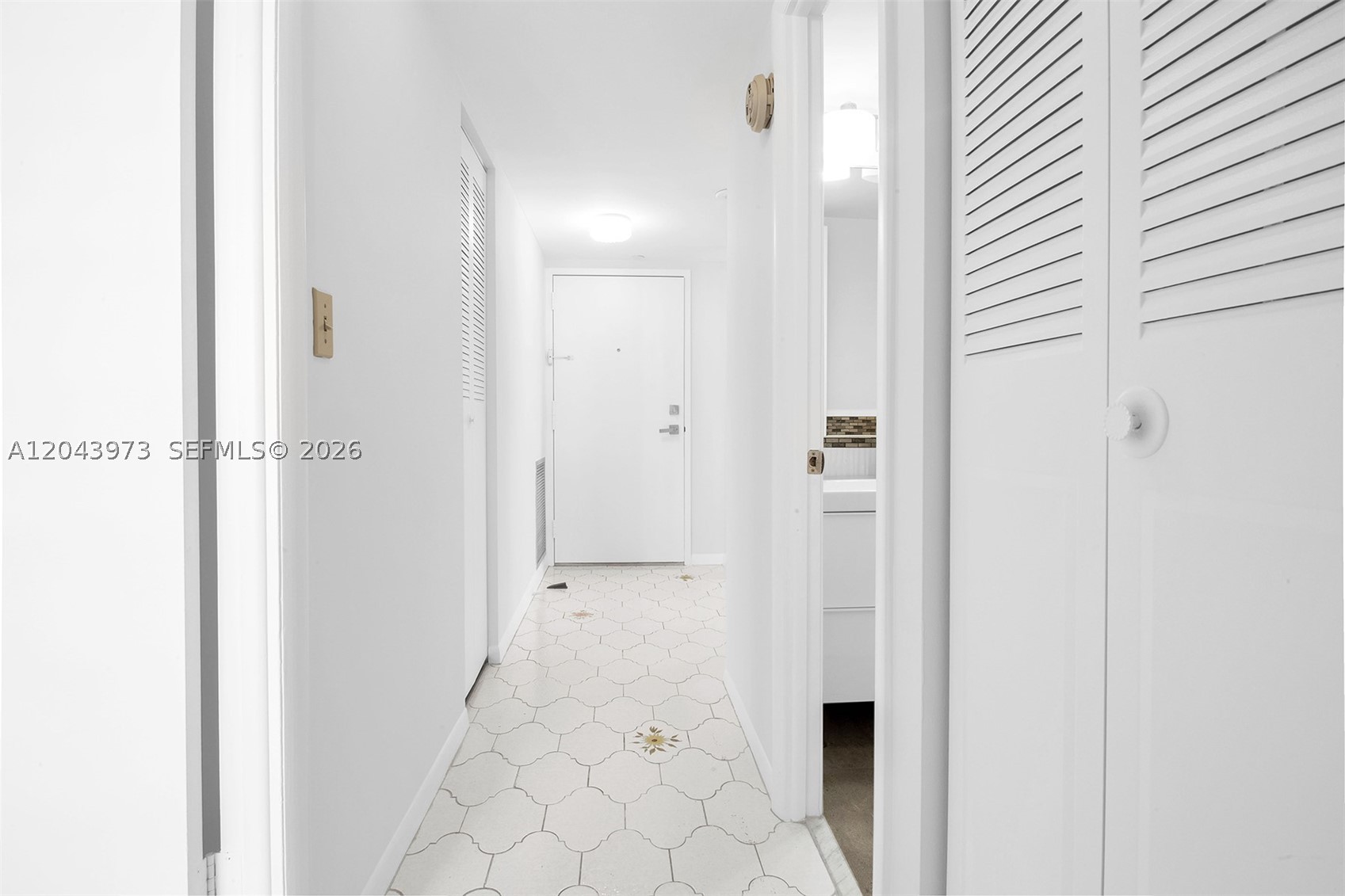 ADMIRALS PORT CONDO WEST - Residential