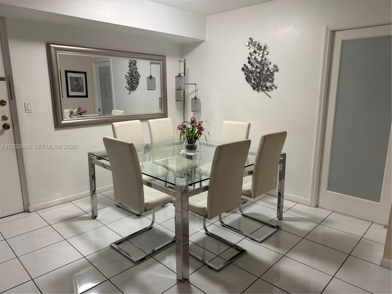 MOON TOWER CONDO - Residential