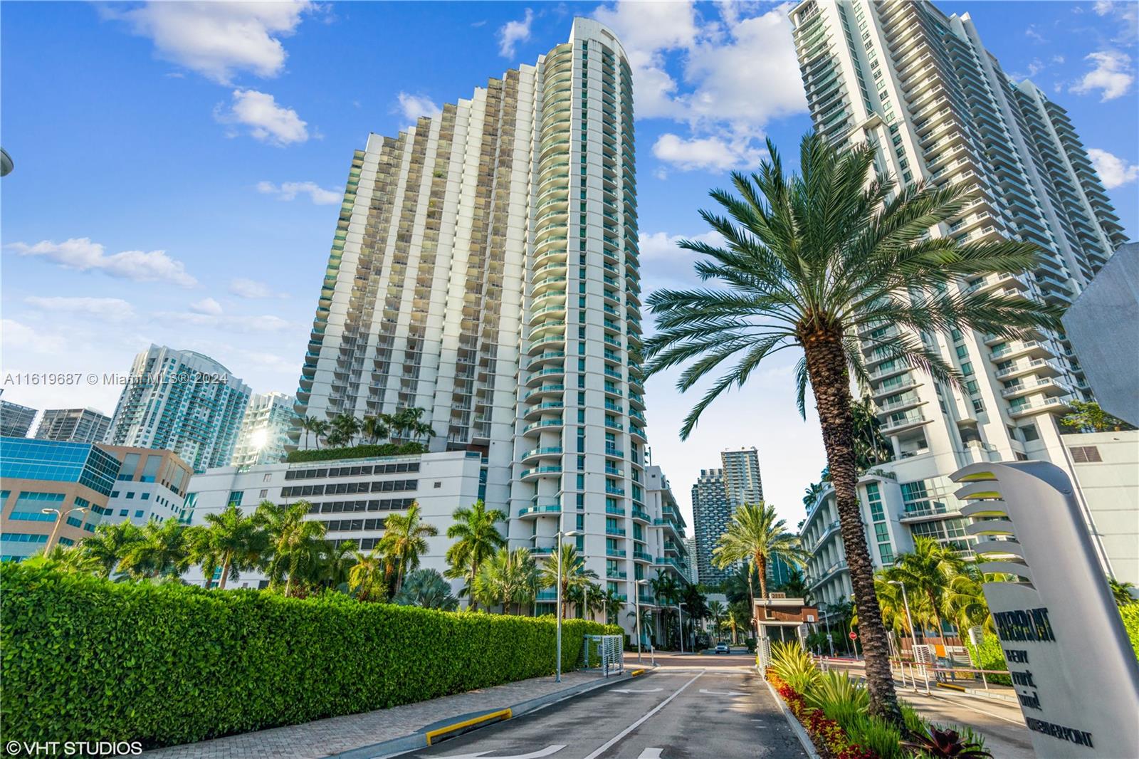 WIND CONDO - Residential