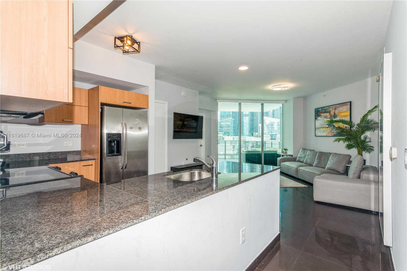 WIND CONDO - Residential
