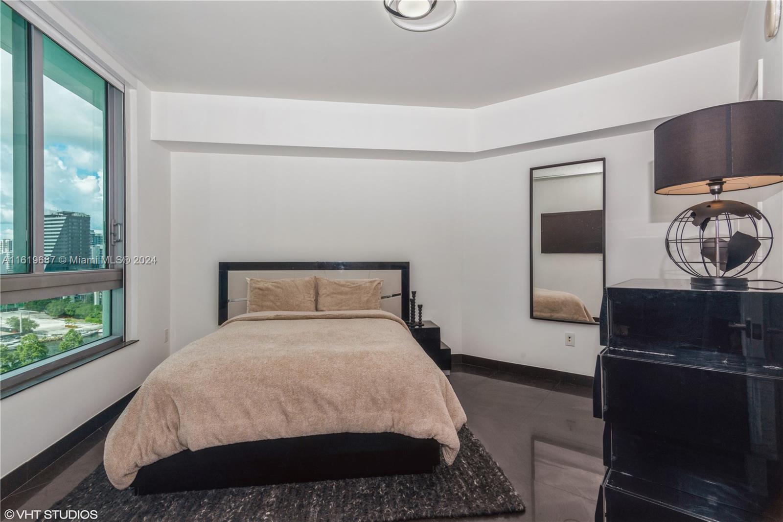 WIND CONDO - Residential