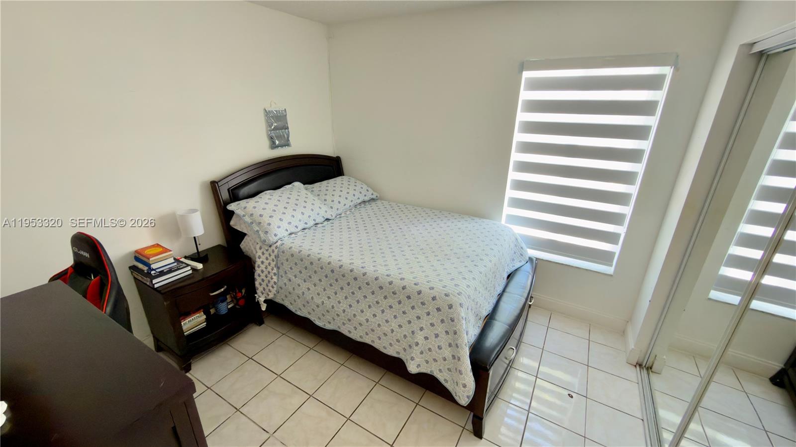 SUNSET SHORES - Residential