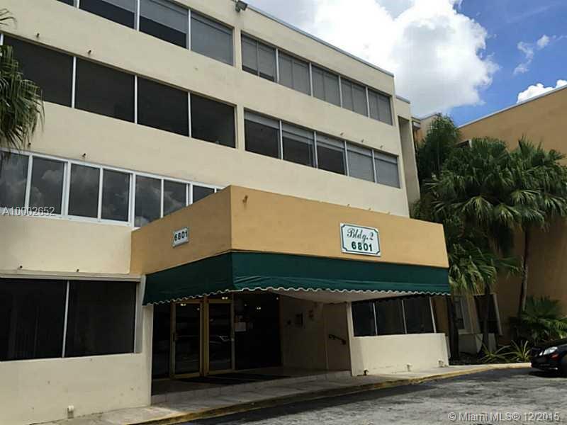 SPACIOUS, BRIGHT AND BEAUTIFUL APARTMENT TO LIVE IN THE HEART OF KENDALL. 2 BEDROOMS AND 2 BATH,  MANY CLOSETS, ENCLOSED BALCONY, ELEVATOR.  AMENITIES:  2 POOLS, CLUBHOUSE, PLAYGROUND, SAUNA, SECURITY PATROL. GORGEOUS AREA , NEXT TO THE MICCOSUKEE AND GOLF CLUB.  BESIDE THE CONDOMINIUM YOU WILL HAVE A BYCICLE TRAIL , RUNNING AREA AND A PARK. PEACEFUL PLACE.