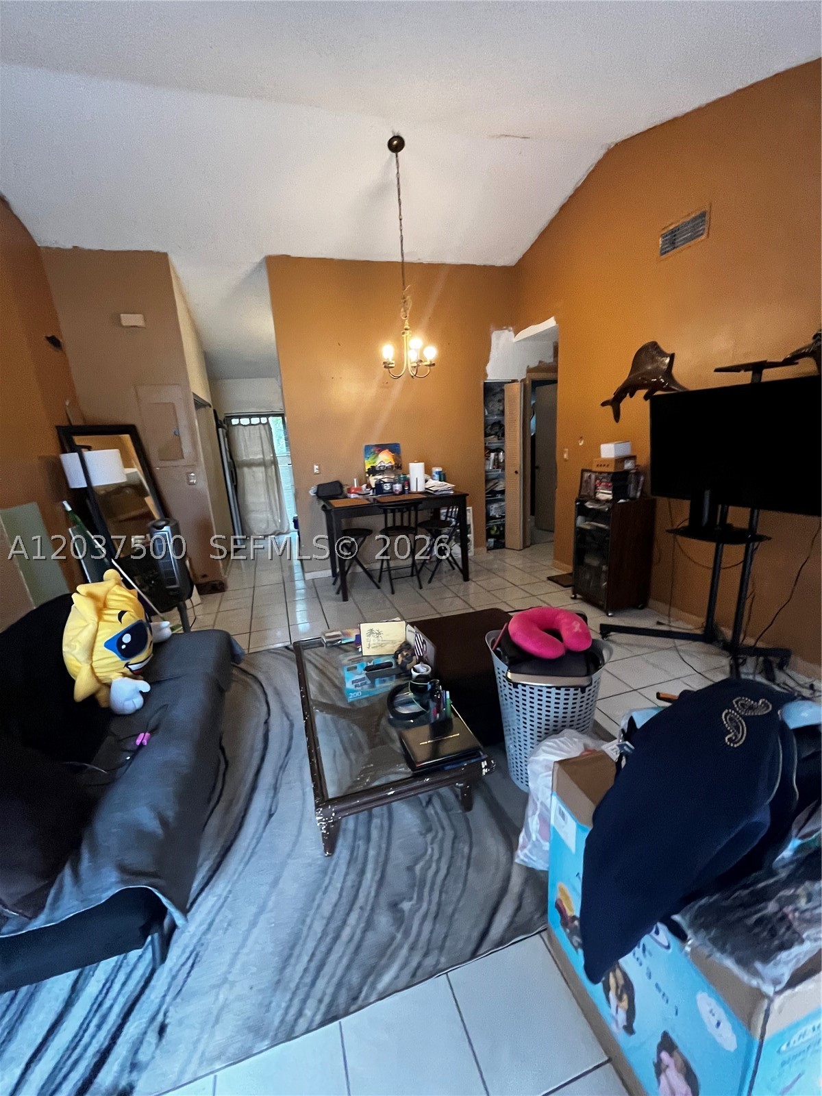 LESLIE PATIO HOMES SEC 2 - Residential