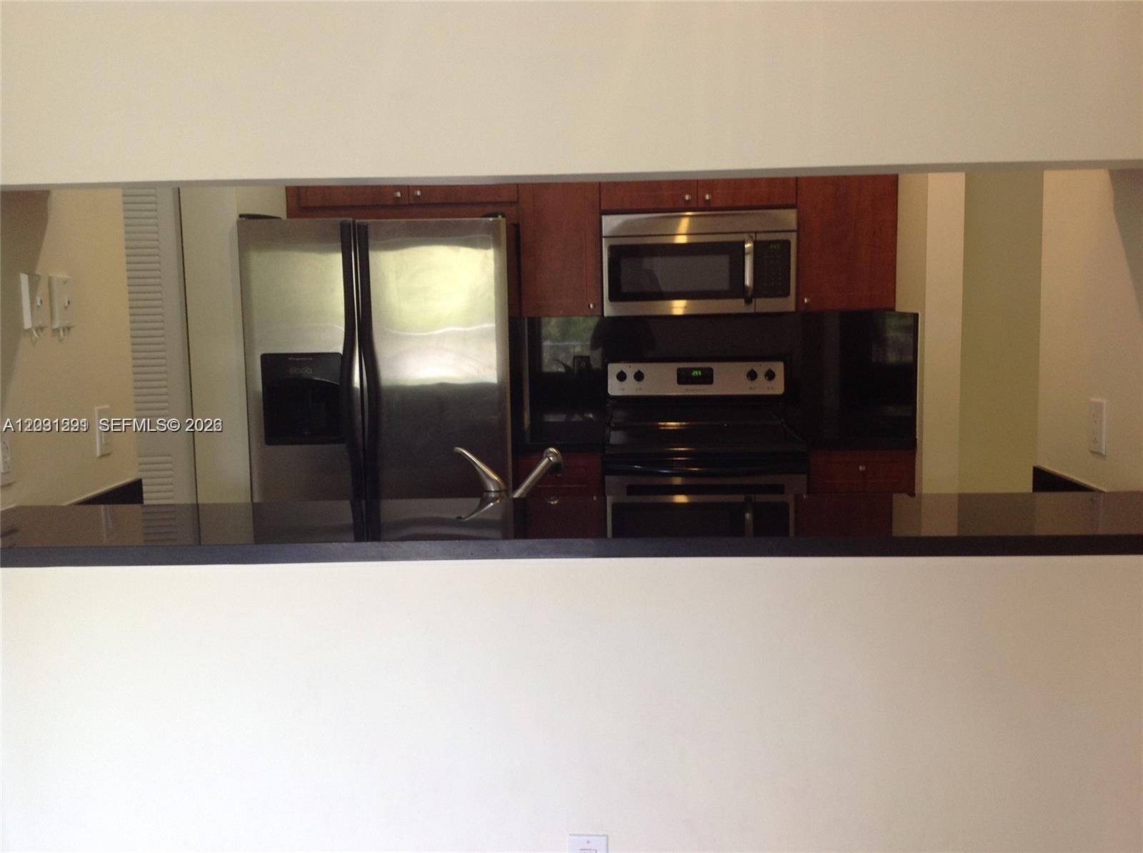 ROYAL PALM PLACE - Residential