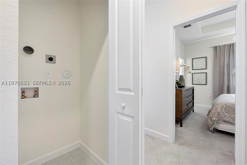 Cedar Pointe - Residential