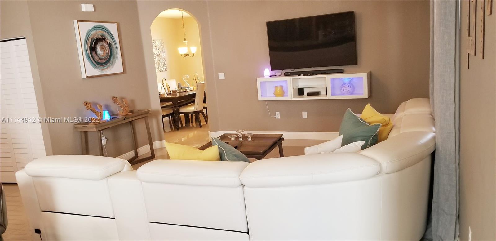 BAYWINDS OF ABACO - Residential