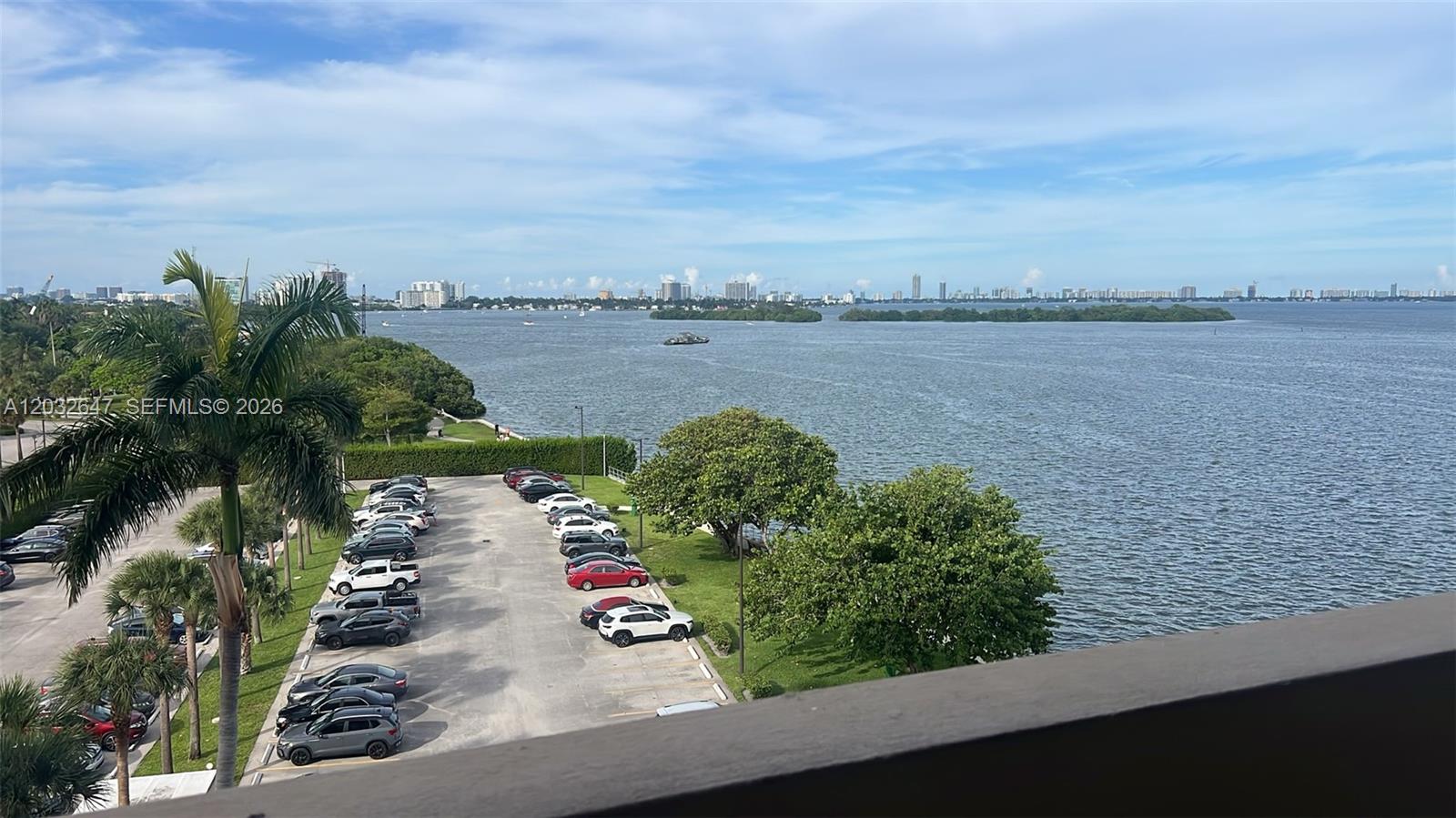 CLIPPER CONDO NO 1 - Residential