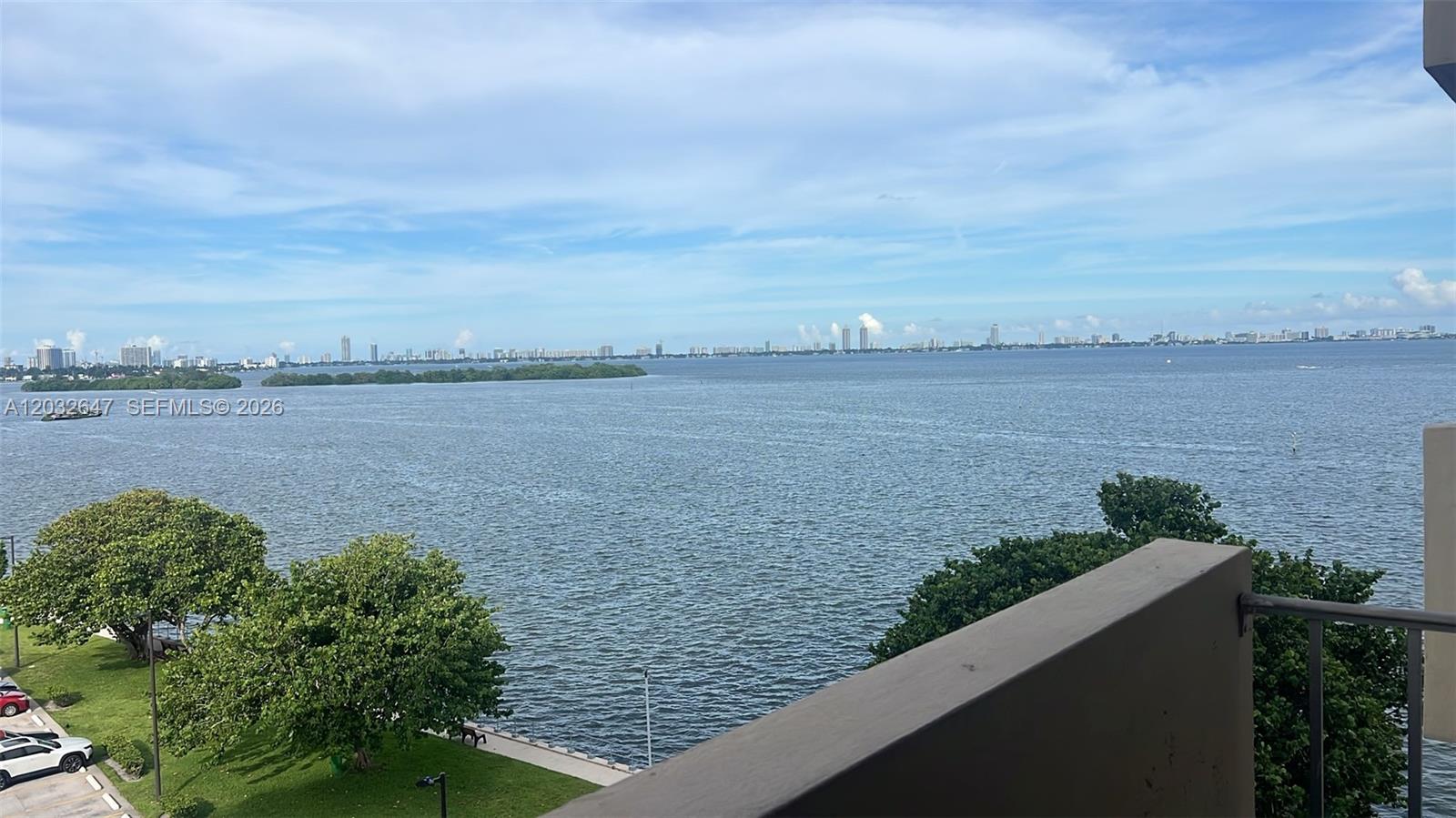 CLIPPER CONDO NO 1 - Residential