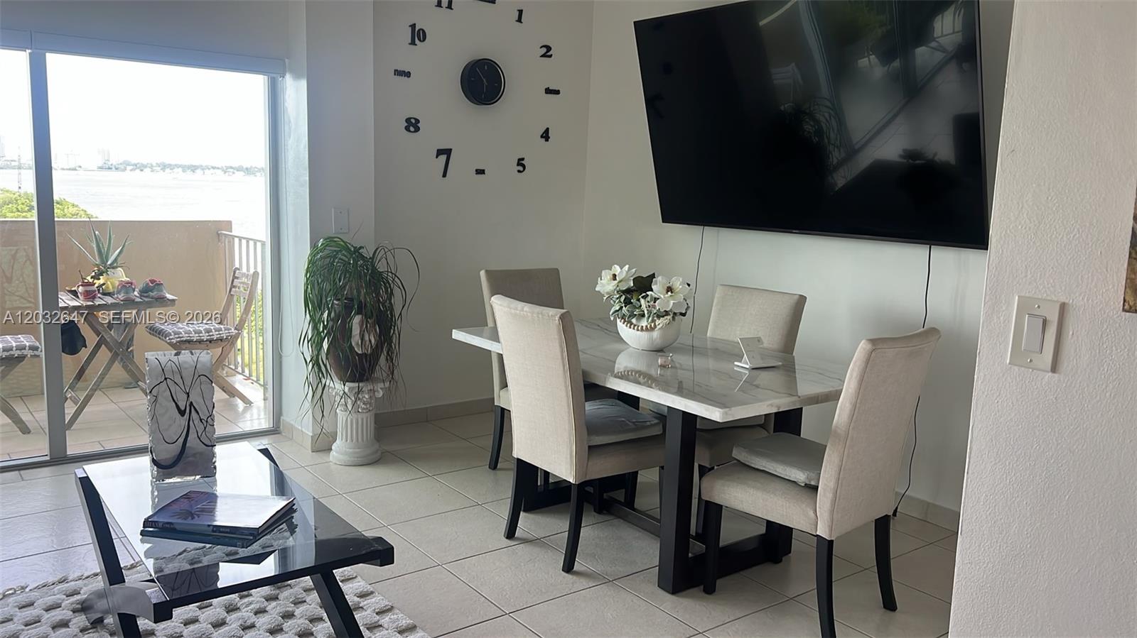 CLIPPER CONDO NO 1 - Residential