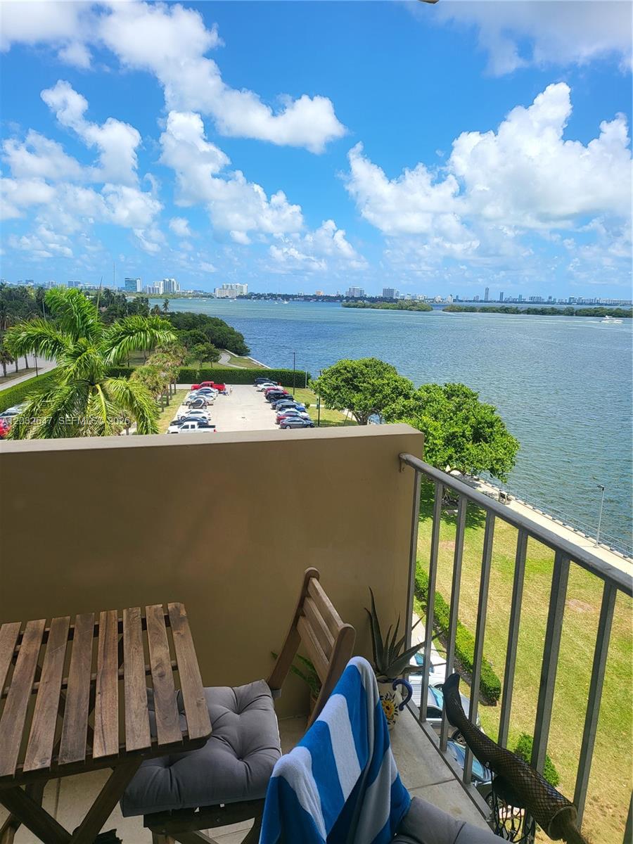 CLIPPER CONDO NO 1 - Residential