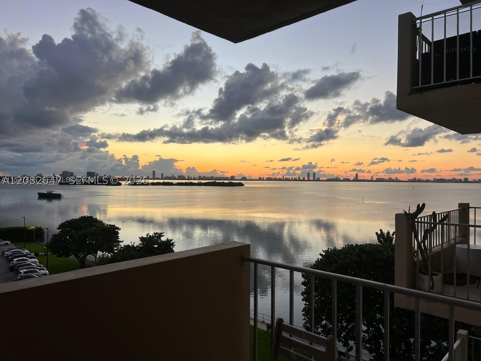 Million Dollar Views. Has impactresistantwindows and sliding door. Unit nicely maintained with grand open living-dining-den and spacious kitchen, and private balcony. The community offers nice amenities, including a heated pool, hot tub, basketball, tennis, a BBQ area, private bay walks, and beautiful Biscayne Bay. Condo with gated entry, 24-hour lobby attendant, library, club room, and assigned parking overlooking Baywood Park.