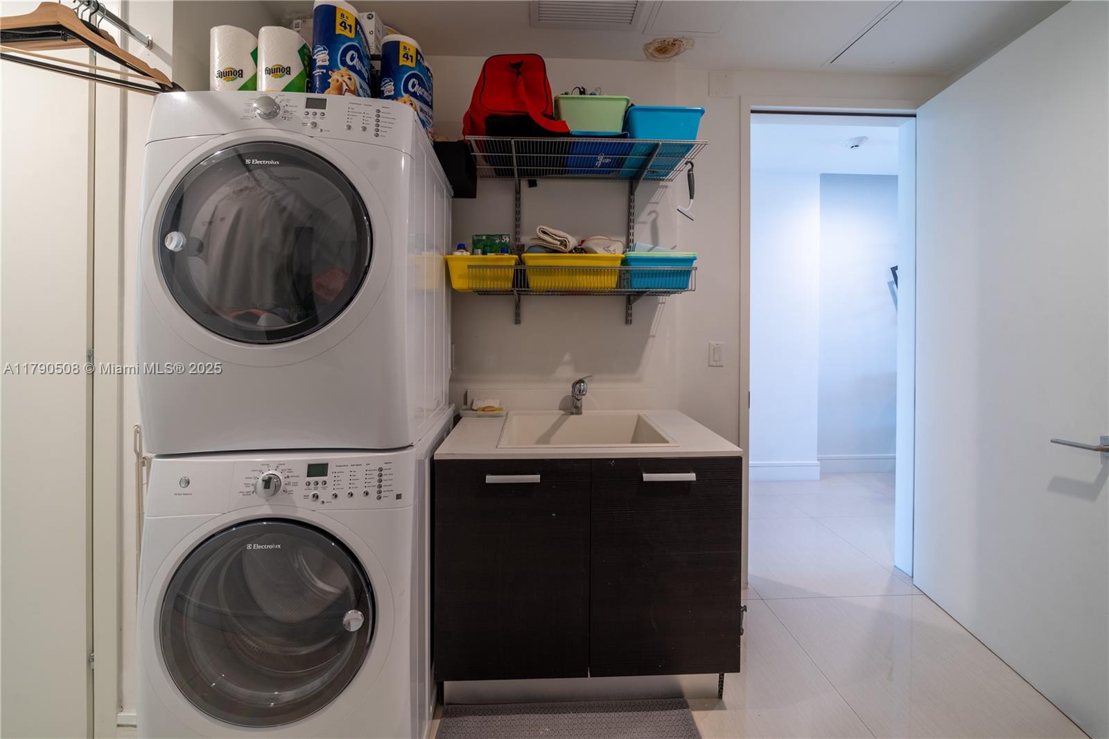 ECHO CONDO - Residential