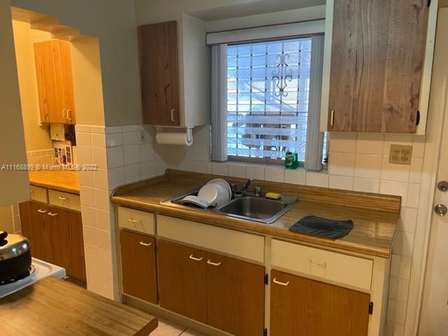 AUSTIN HEIGHTS - Residential Income