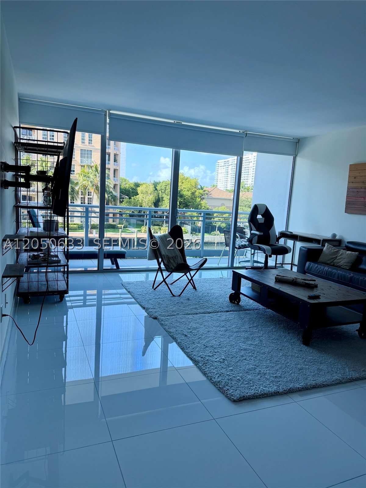 ARTECH RESIDENCES AT AVEN - Residential Lease
