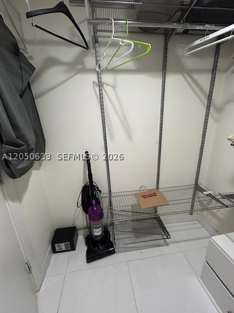 ARTECH RESIDENCES AT AVEN - Residential Lease