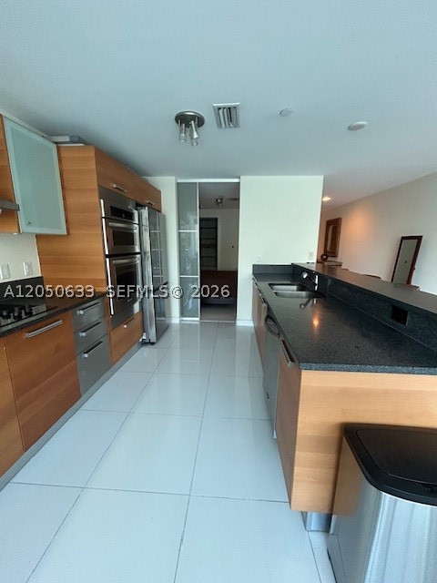 ARTECH RESIDENCES AT AVEN - Residential Lease