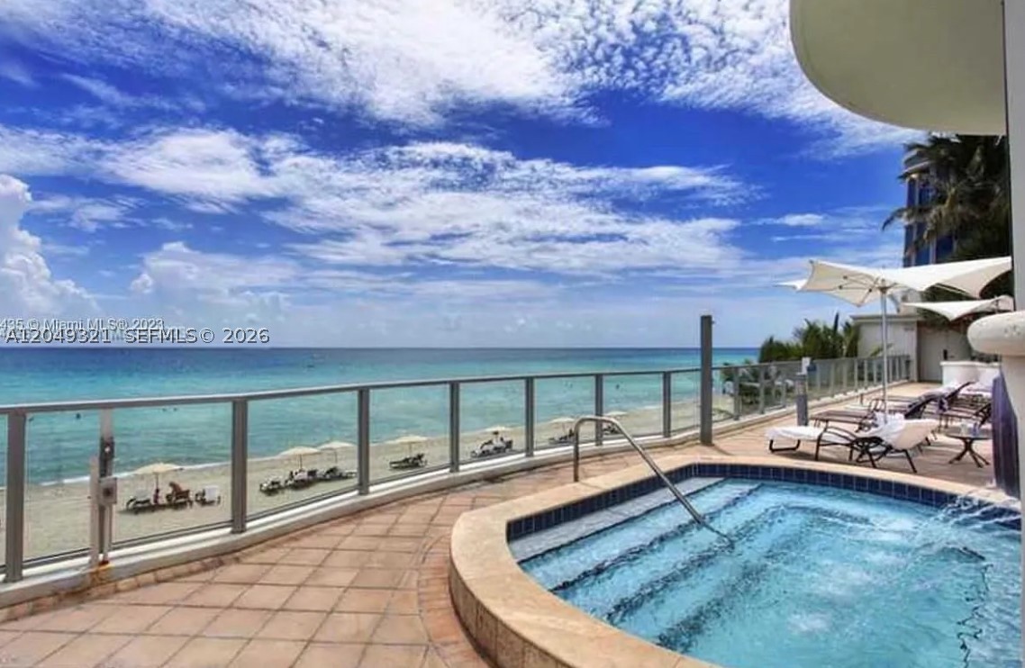 OCEAN PALMS CONDO - Residential