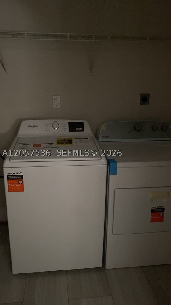 MIAMI GARDENS MANOR - Residential
