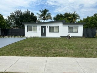 MIAMI GARDENS MANOR - Residential