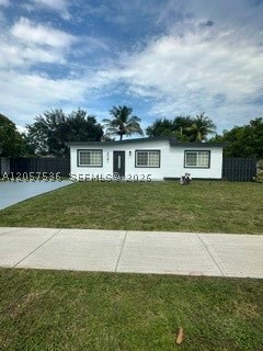 MIAMI GARDENS MANOR - Residential