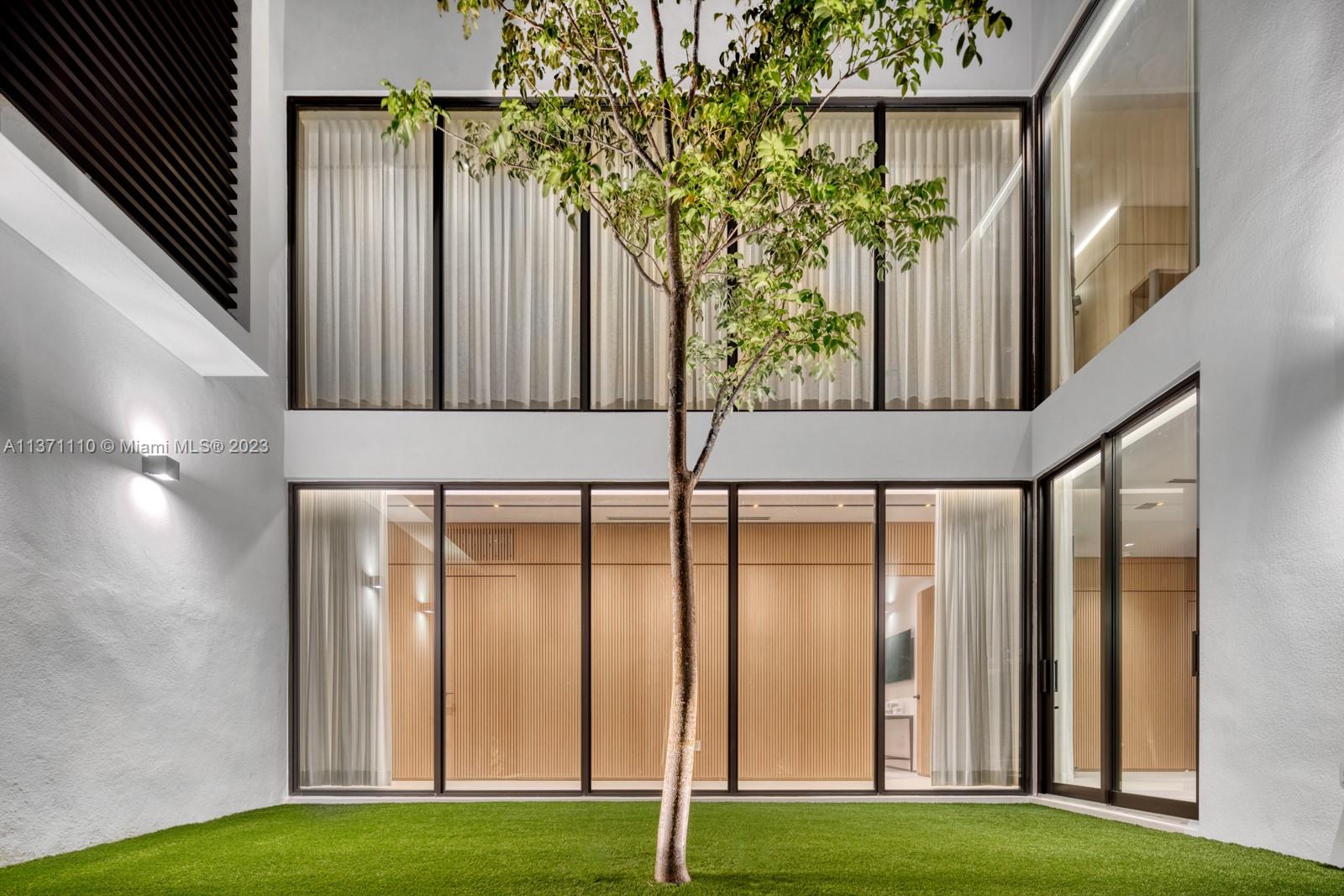 PALM ISLAND - Residential