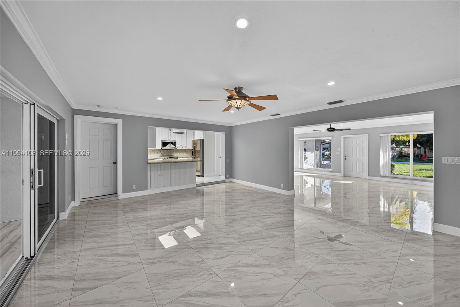 CORAL SHORES AMEND PLAT - Residential