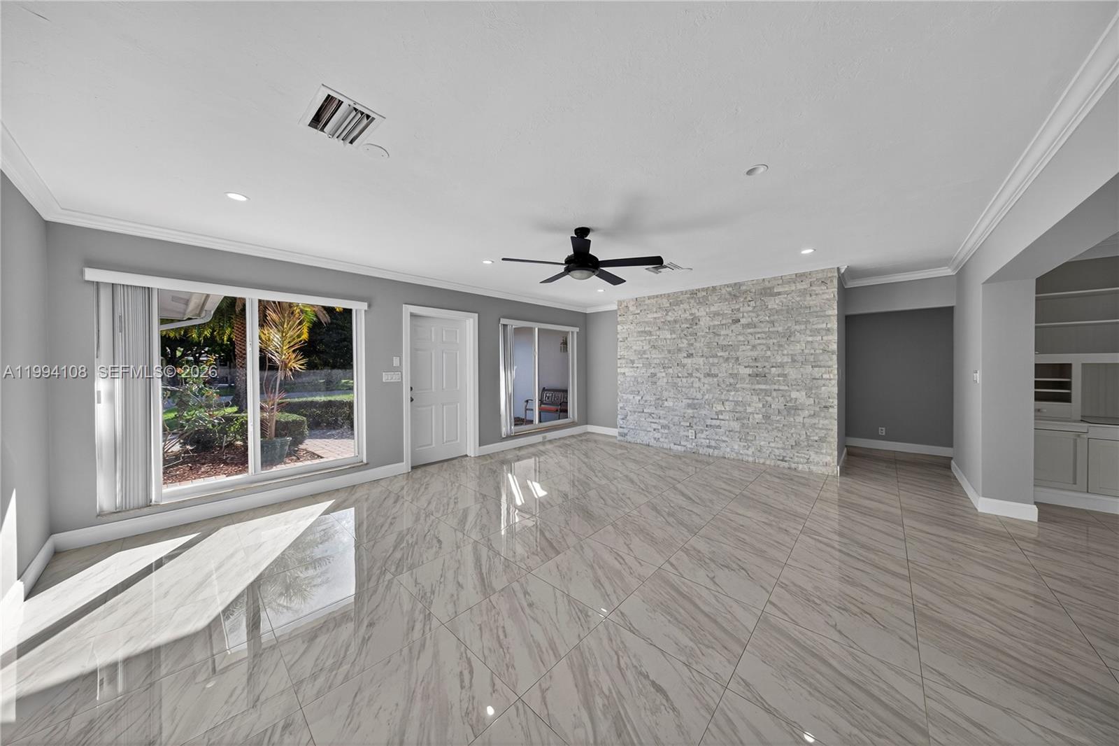 CORAL SHORES AMEND PLAT - Residential