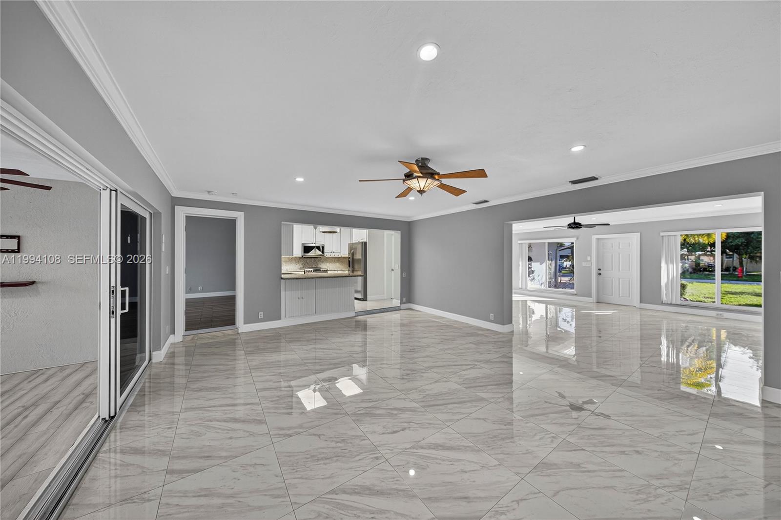 CORAL SHORES AMEND PLAT - Residential