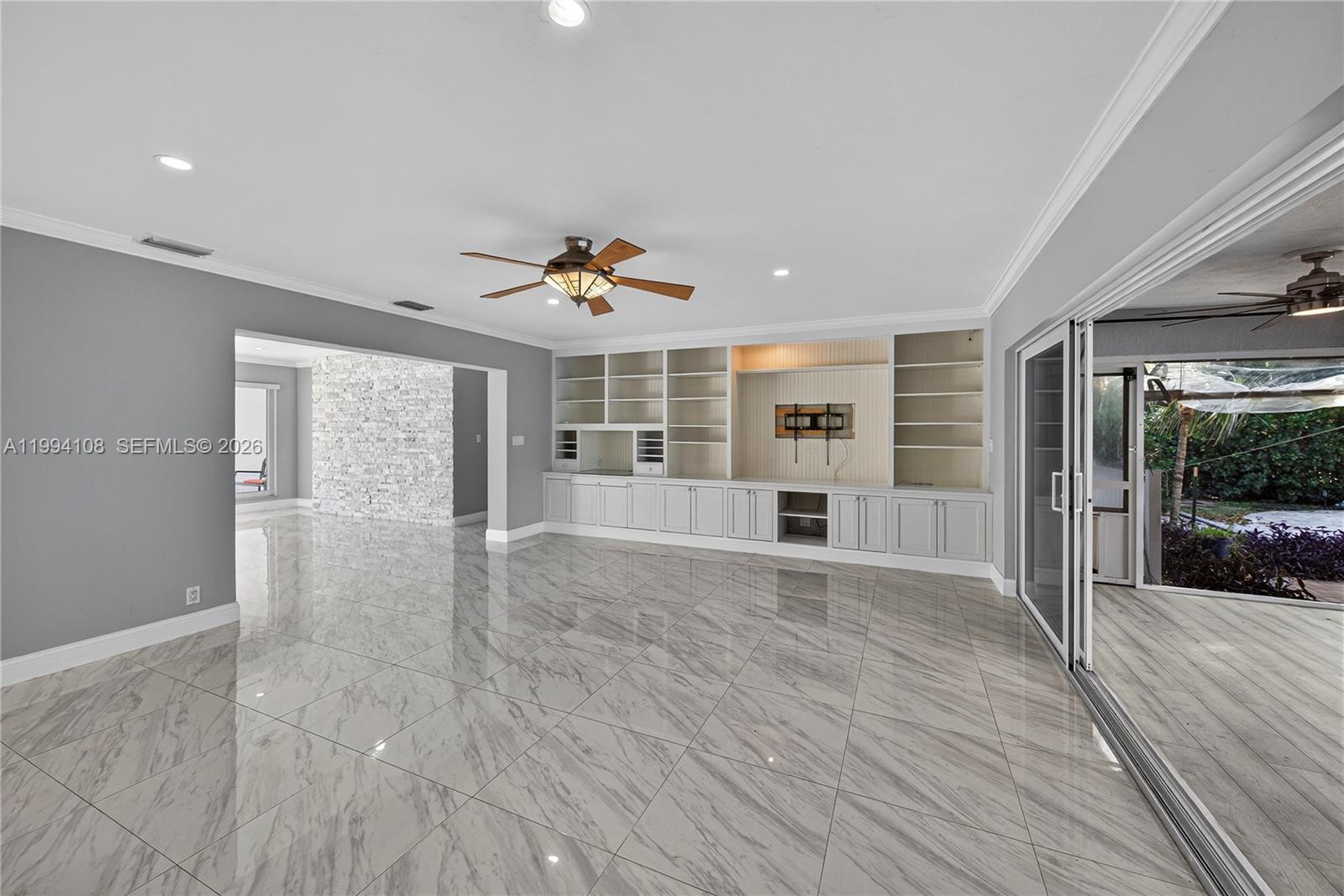 CORAL SHORES AMEND PLAT - Residential