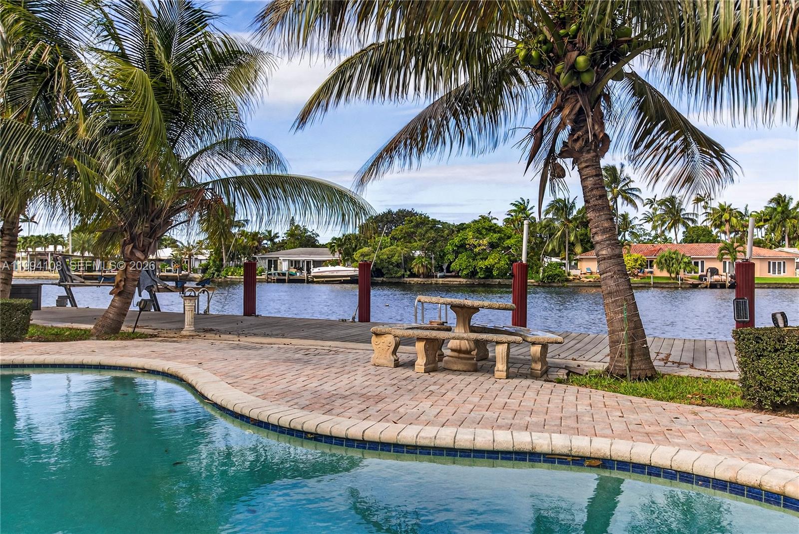 CORAL SHORES AMEND PLAT - Residential